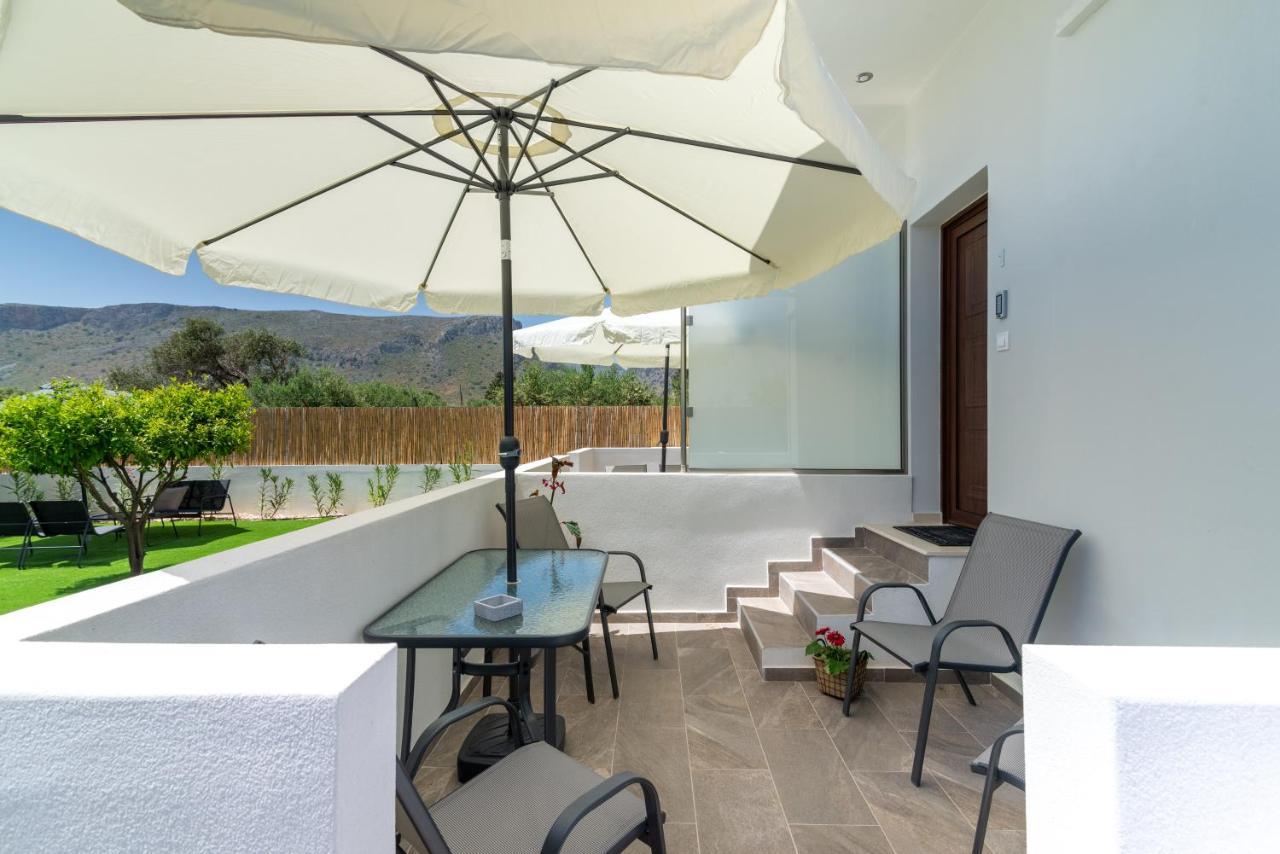 Modern House With Pool Near Beach Gazi Екстер'єр фото
