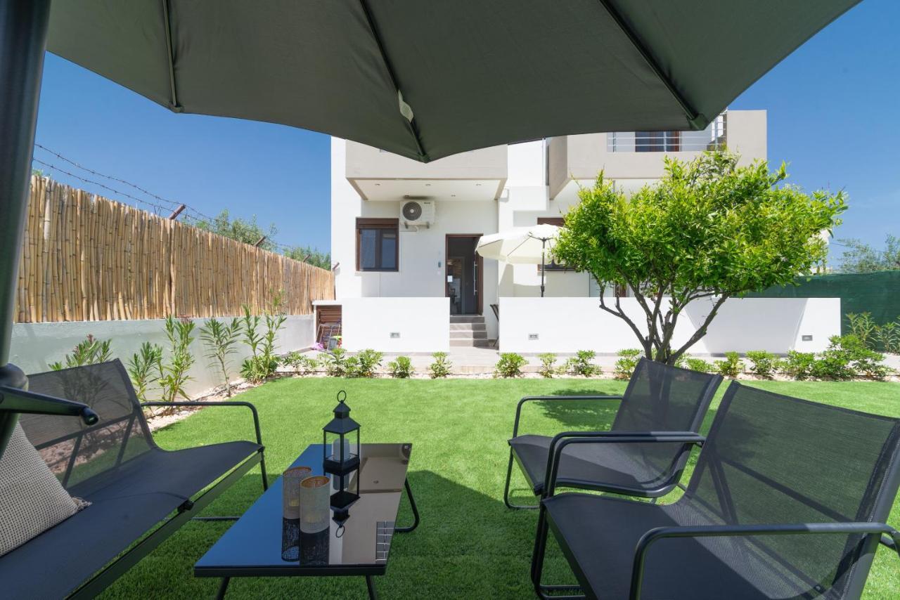 Modern House With Pool Near Beach Gazi Екстер'єр фото