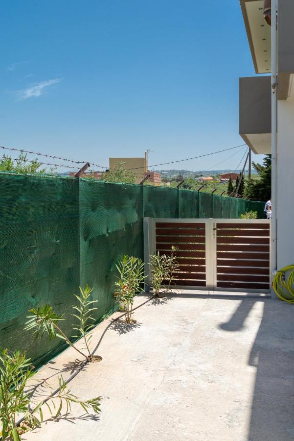 Modern House With Pool Near Beach Gazi Екстер'єр фото