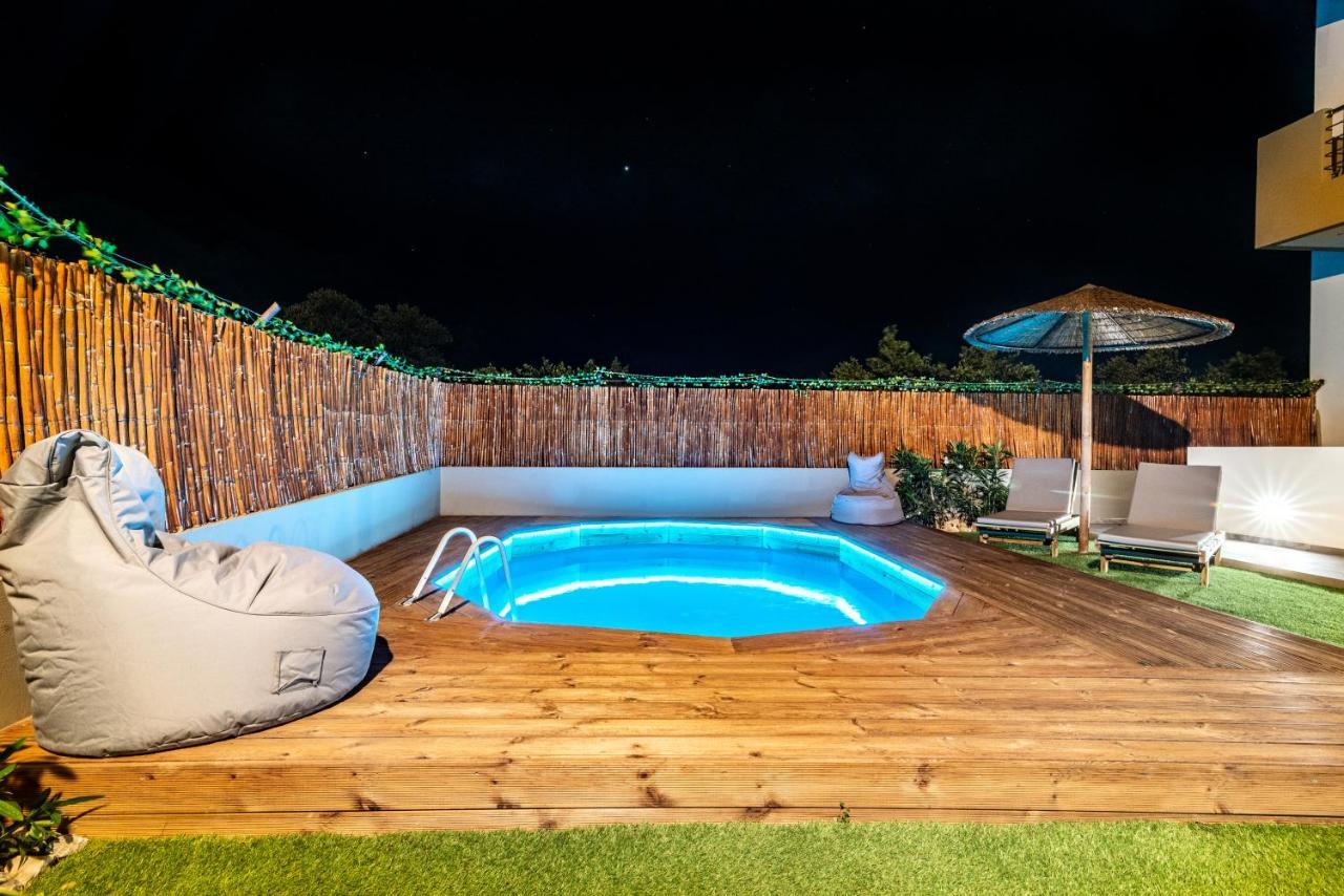 Modern House With Pool Near Beach Gazi Екстер'єр фото