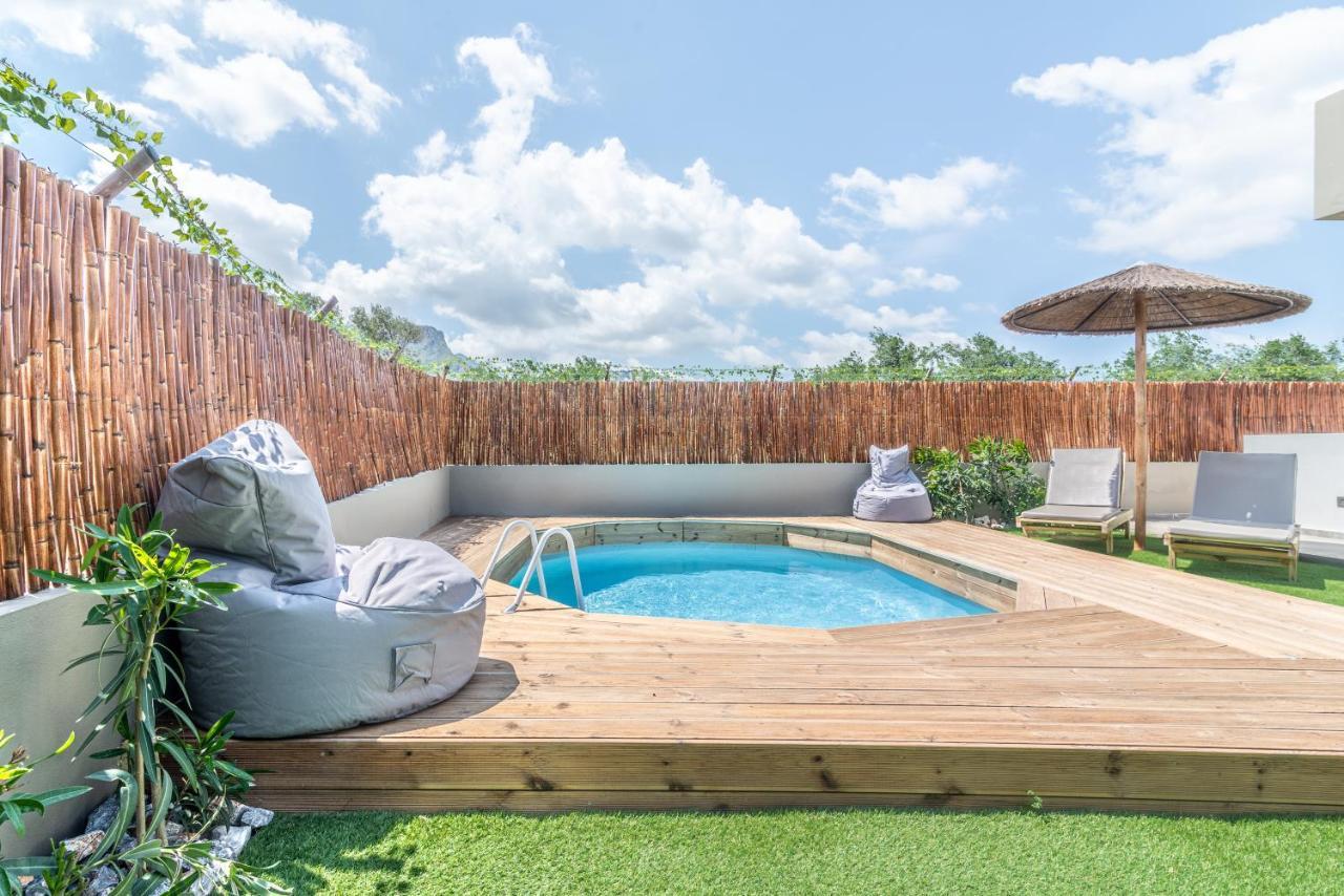 Modern House With Pool Near Beach Gazi Екстер'єр фото