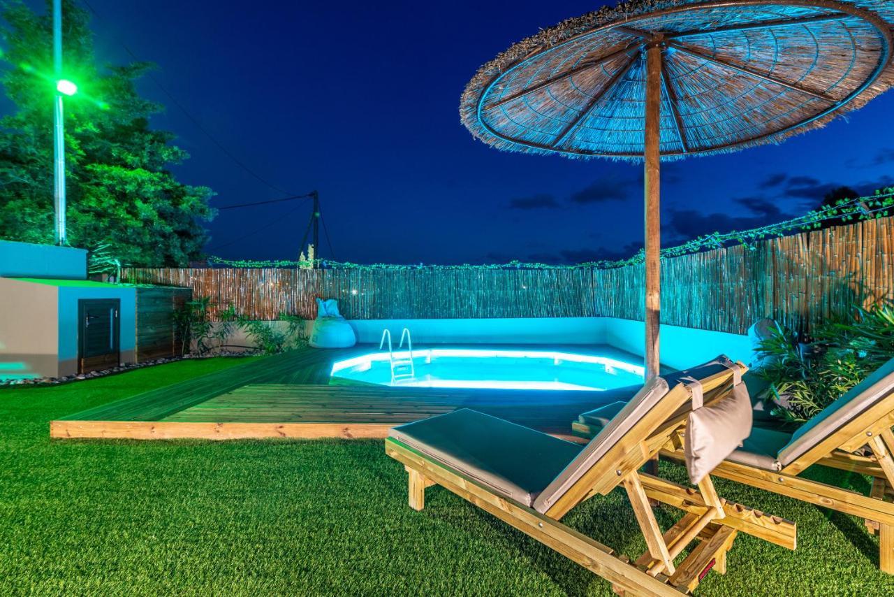 Modern House With Pool Near Beach Gazi Екстер'єр фото